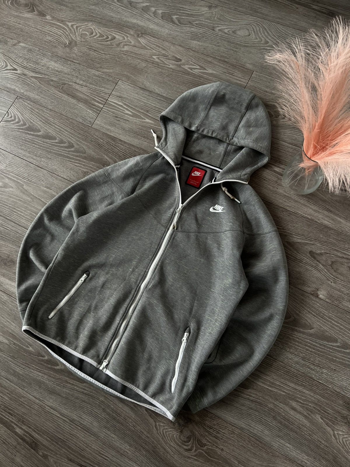 Designer × Nike ‼️Nike Tech Fleece Gray/Green Monochrome Zip Hoodie‼️ Size US L / EU 52-54 / 3 - 2 Thumbnail