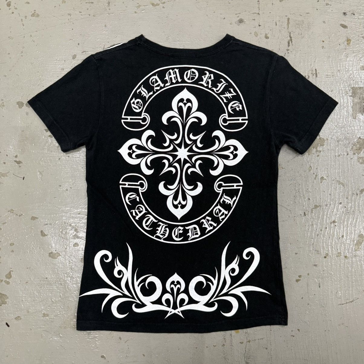Japanese Brand Japanese Brand Gothic Cross Horseshoe Chrome Heart Style Tee Size US S / EU 44-46 / 1 - 2 Thumbnail
