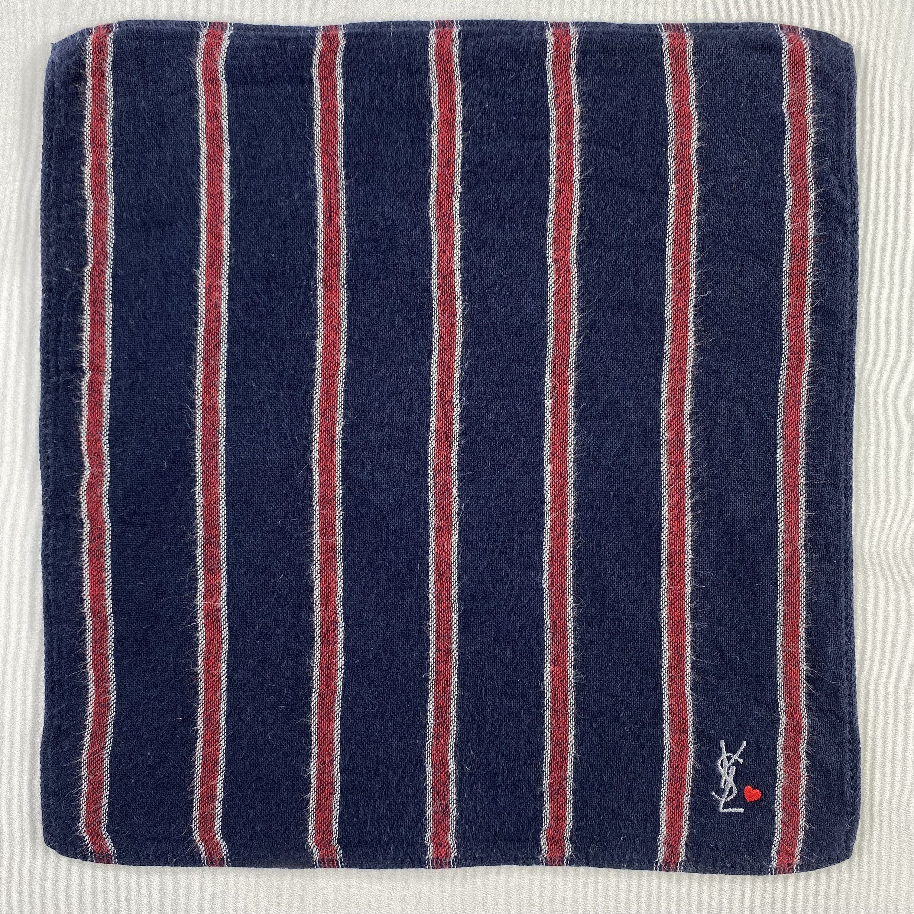 Vintage Yves Saint Laurent Bandana/ Handkerchief / Neckerchief-P1685 Size ONE SIZE - 1 Thumbnail