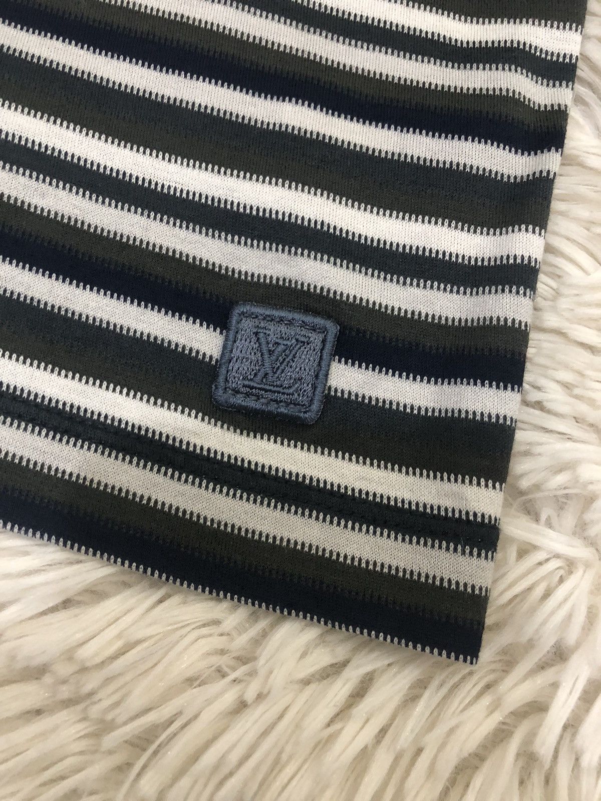 Louis Vuitton × Vintage Vintage Louis Vuitton Polo Shirt Size US S / EU 44-46 / 1 - 2 Thumbnail