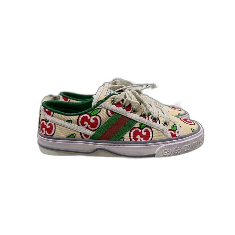 【6/15迄出品】GUCCI GG×Apple スニーカー Gucci GUCCI GG Apple Print Canvas Sneakers-2506 | Grailed