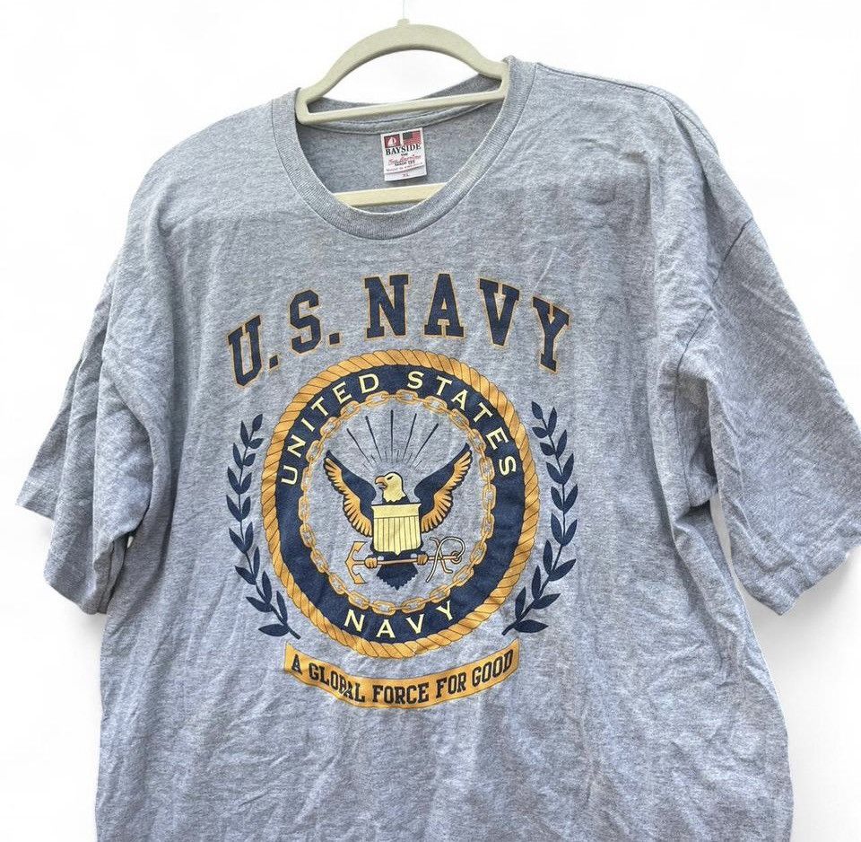 Vintage Vintage US Navy T-Shirt Gray Bayside Made In USA Large Size US XL / EU 56 / 4 - 2 Thumbnail