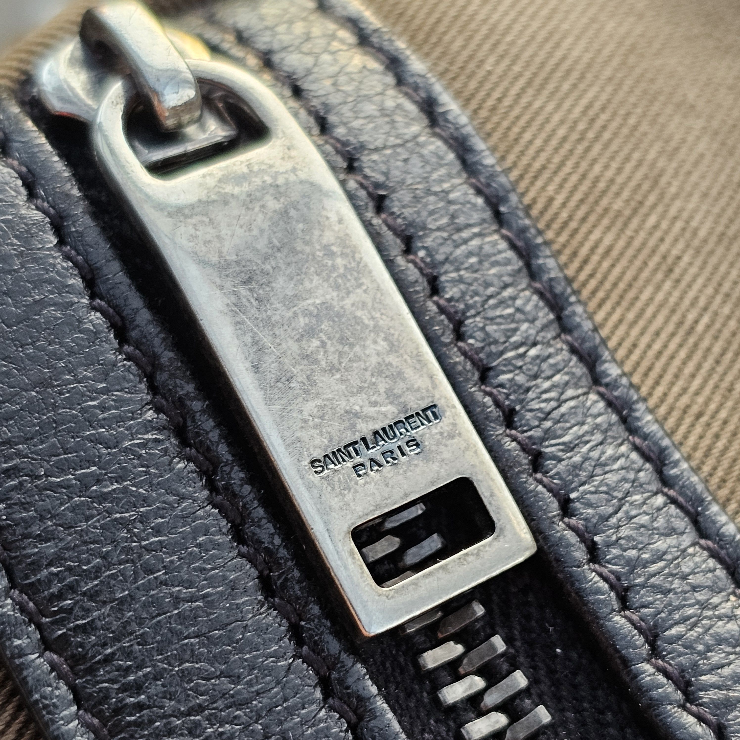 Saint Laurent Paris Extremely rare Saint Laurent Paris messenger bag Size ONE SIZE - 6 Thumbnail