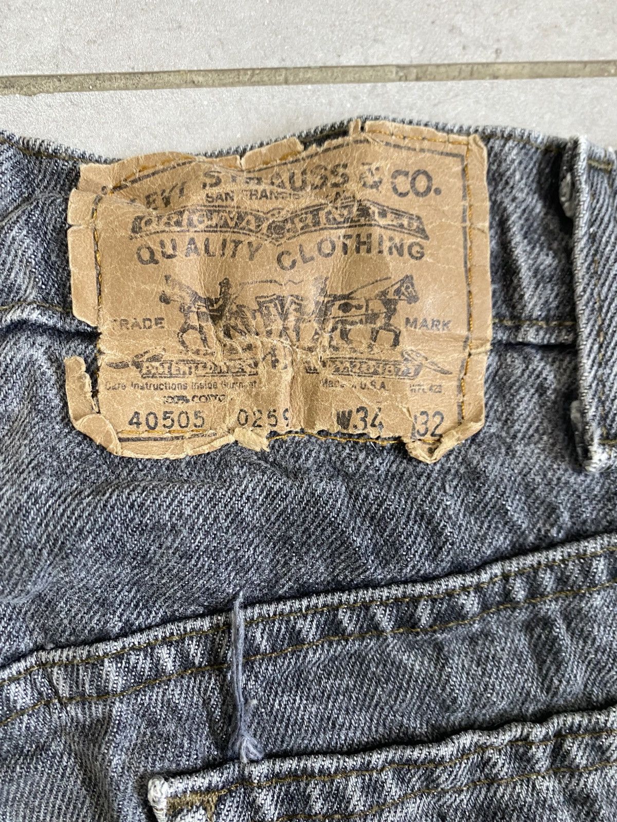 Levi's VINTAGE LEVIS 40505 USA Size US 32 / EU 48 - 12 Thumbnail