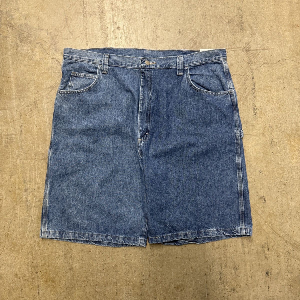 Wrangler Wrangler Baggy Wide Leg Carpenter Jorts Denim Shorts Men W42 Size US 42 / EU 58 - 1 Thumbnail