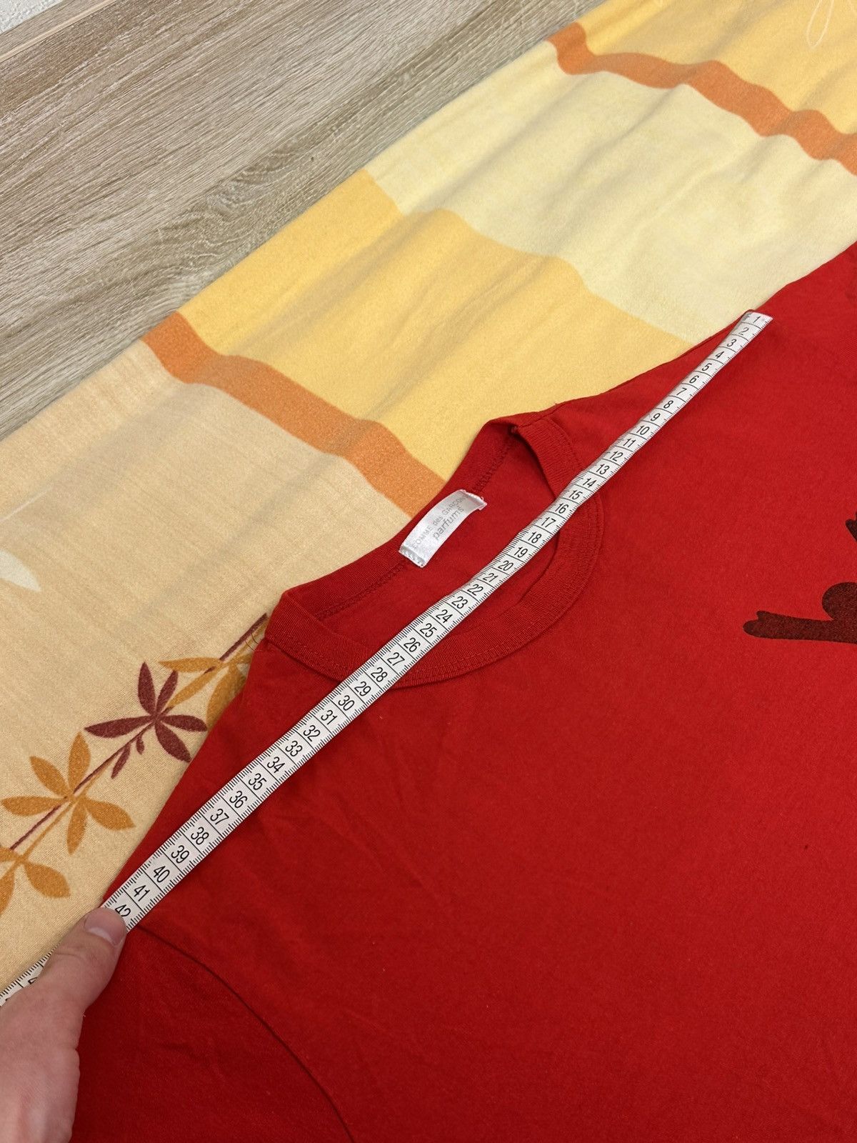 Comme des Garcons 🔥 Comme Des Garcons Parfums Rare Vintage Logo T Shirt Size US M / EU 48-50 / 2 - 12 Thumbnail