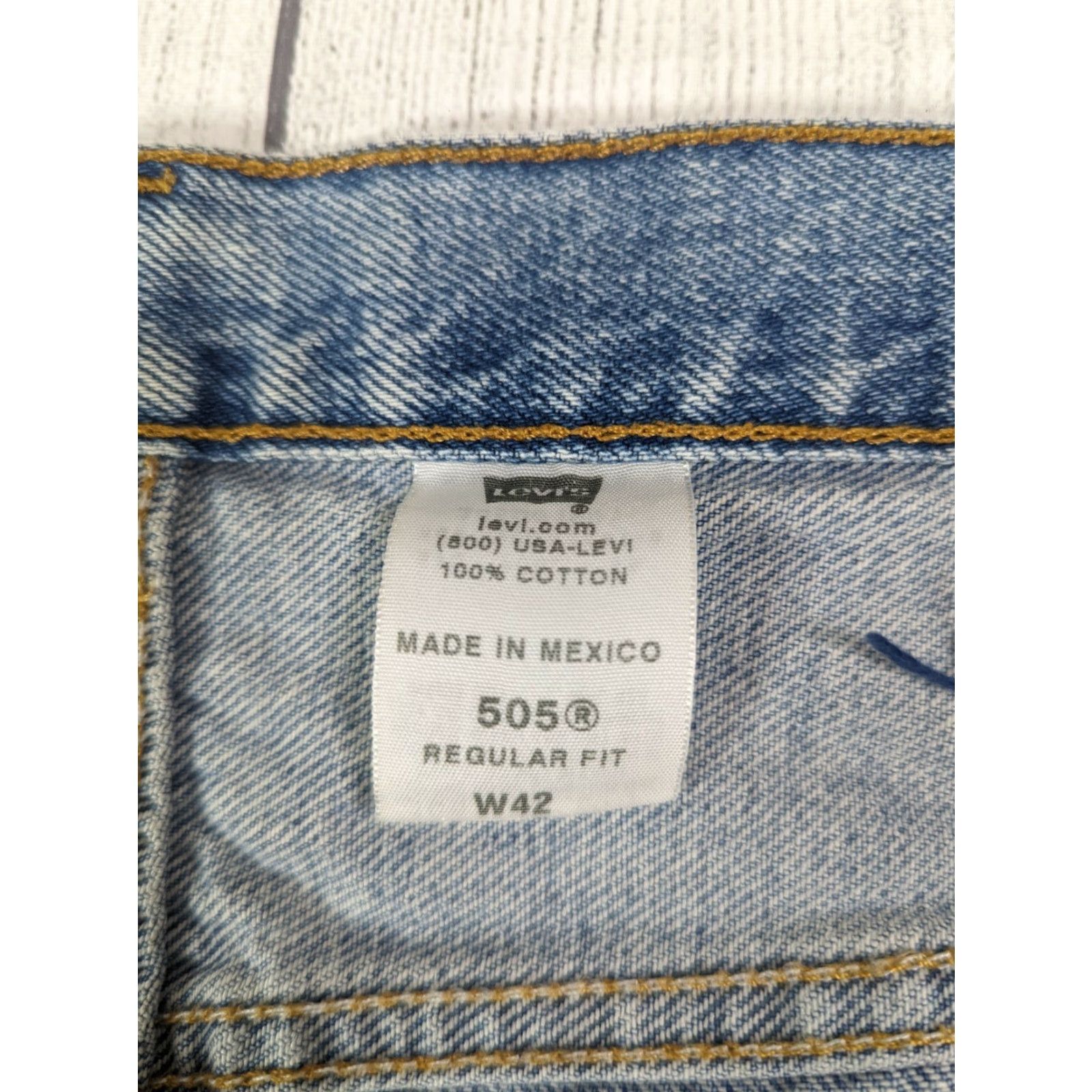 Levi's VINTAGE Levi's 505 Regular Straight Fit Denim Shorts Jeans Men Blue 42 9in Inseam Casual Mid Rise 1980s Size US 42 / EU 58 - 3 Thumbnail