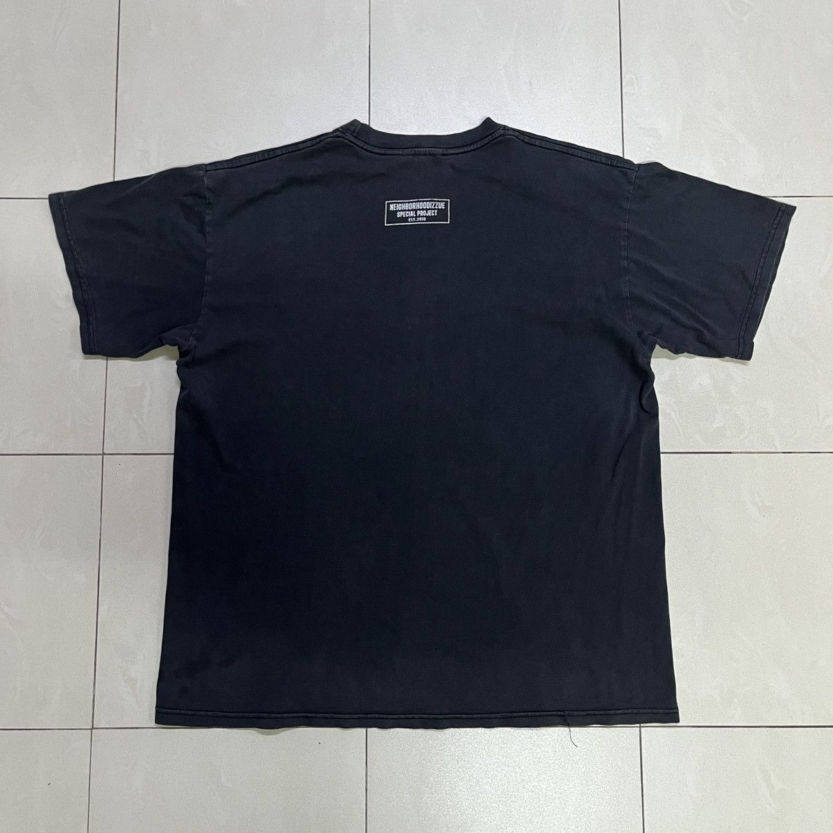 Neighborhood Neighborhood X Izzue Logo T Shirt Size US M / EU 48-50 / 2 - 5 Thumbnail