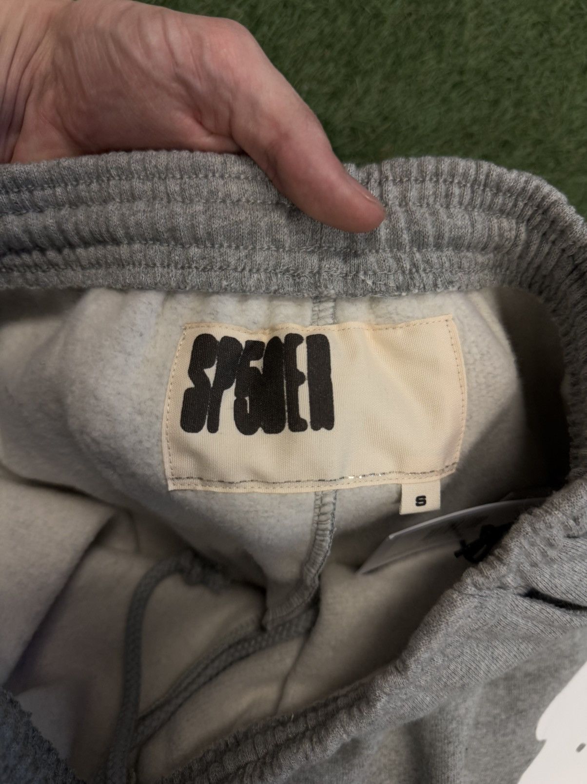 Sp5der Sp5der Worldwide Grey Beluga Size S (NEW) Size US 29 - 6 Thumbnail