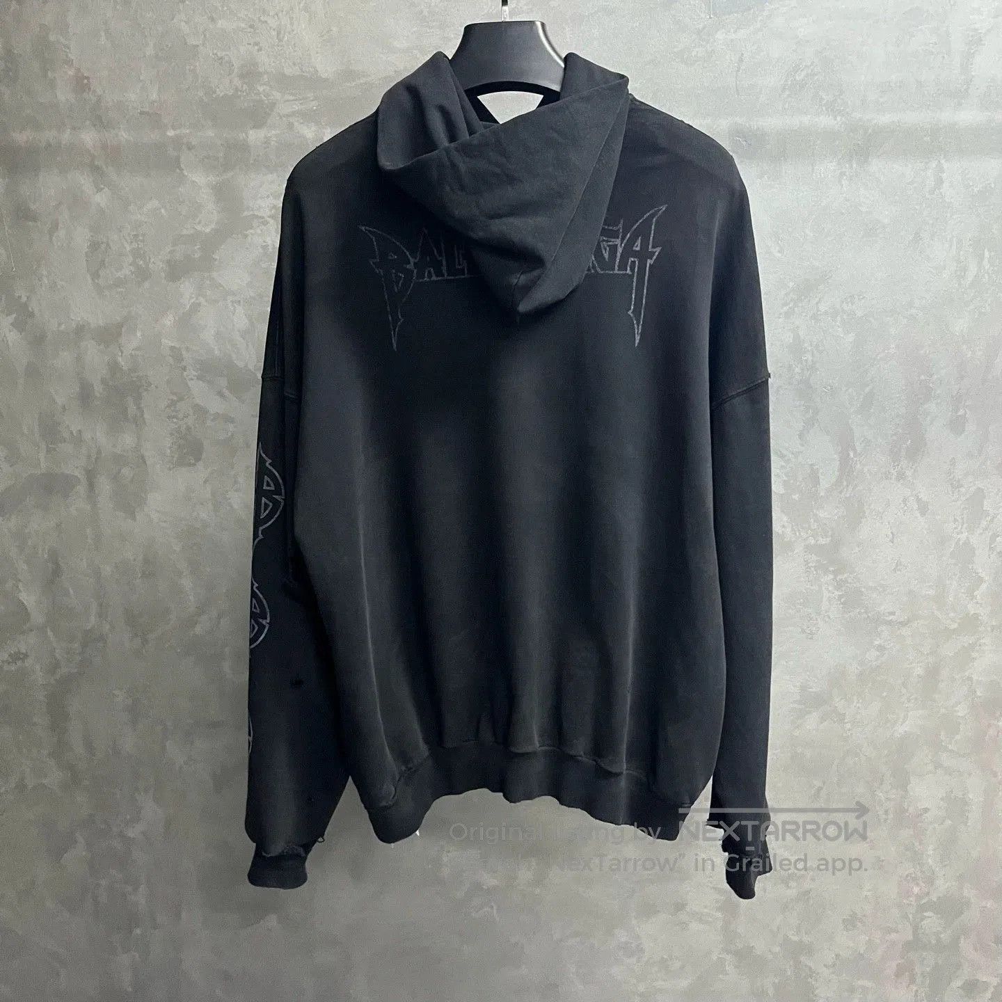 Balenciaga balenciaga black long sleeve hooded sweatshirt. Size US S / EU 44-46 / 1 - 5 Thumbnail