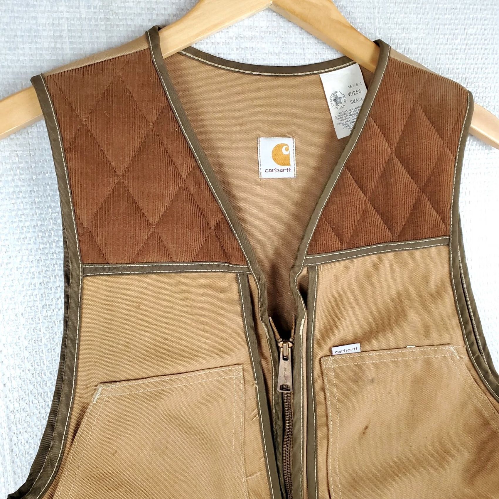 Carhartt VTG Carhartt Vest Mens Hunting Corduroy Cotton Duck Vest Small Beige USA Camouflage Men Front Pouch Ammunition Holders Game Pouch Size US S / EU 44-46 / 1 - 4 Thumbnail