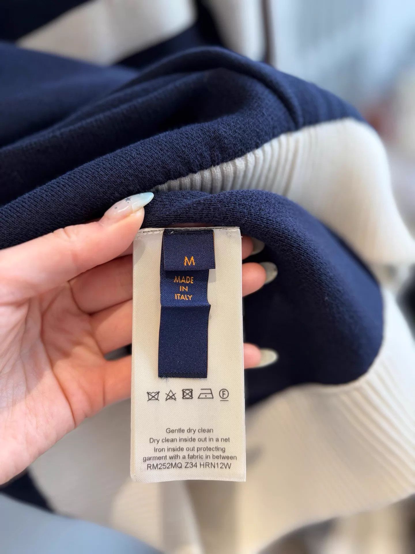 Louis Vuitton LV 25ss Embroidered Knit Blue & White Zip Unisex Jacket M Size US M / EU 48-50 / 2 - 5 Thumbnail