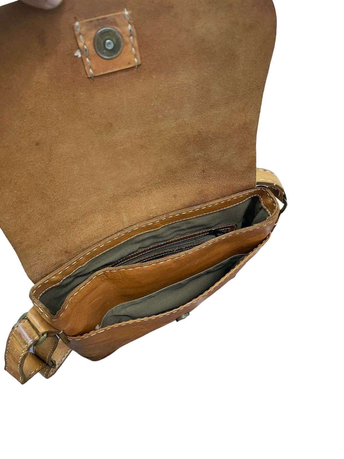 Genuine Leather Full Leather Patina Unknown Handmade Cross Body Bag 3🟩 Size ONE SIZE - 18 Thumbnail