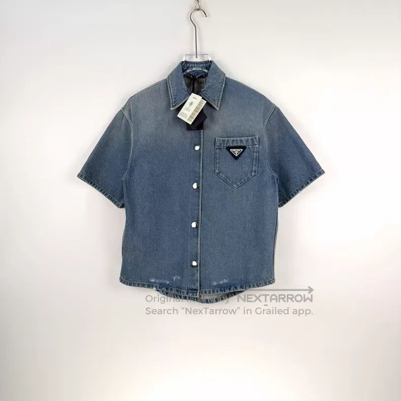 Prada Prada Blue washed triangle denim short-sleeved shirt Size US XXS / EU 40 - 3 Thumbnail