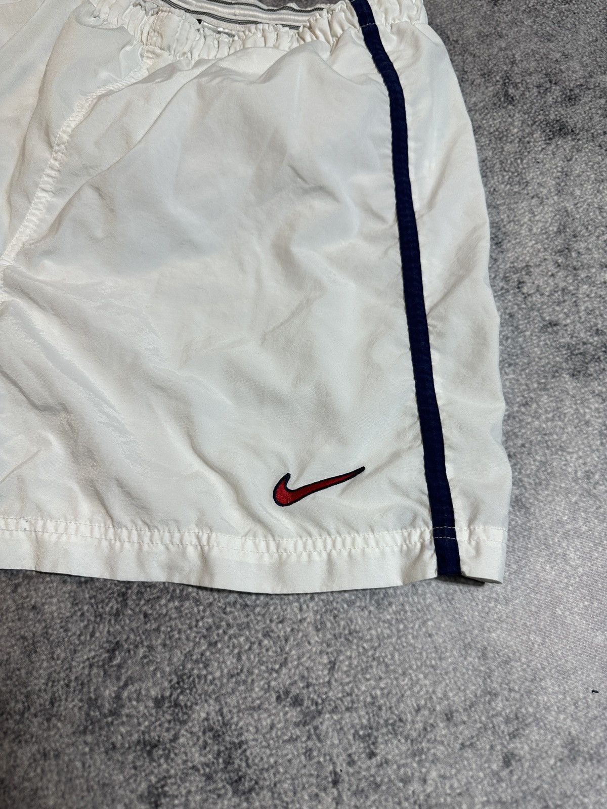Nike × Vintage Vintage Very Rare Nike Arsenal Shorts 90s Soccer Items Size US 34 / EU 50 - 3 Thumbnail