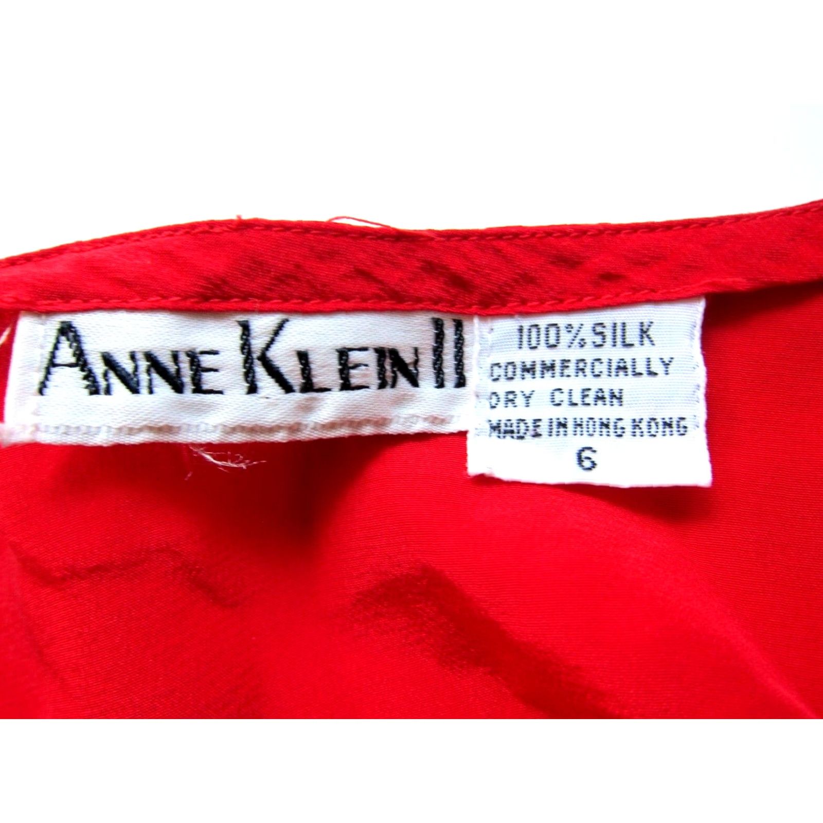 Anne Klein VINTAGE Anne Klein II Blouse Shirt Women 6 Red Silk Long Sleeve Button Down Crew Neck Size M / US 6-8 / IT 42-44 - 4 Thumbnail