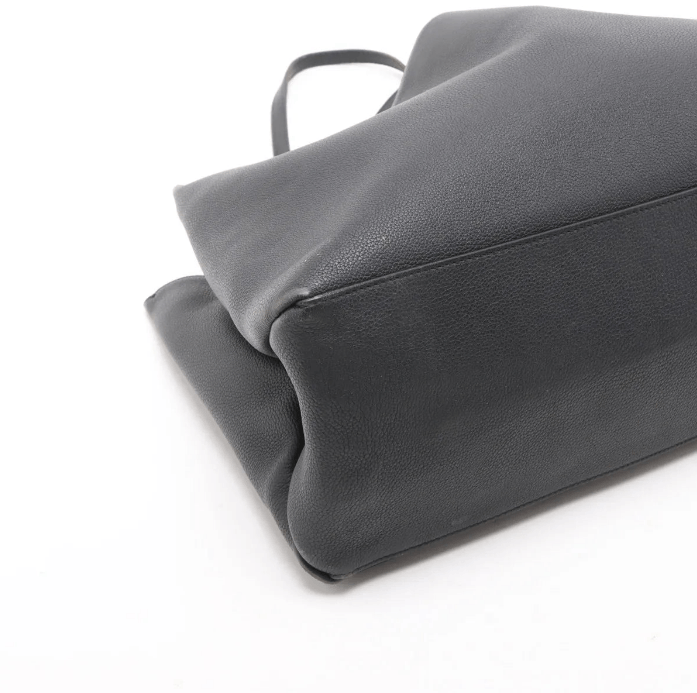 Louis Vuitton Lockme Shopper Tote Bag Size ONE SIZE - 4 Thumbnail