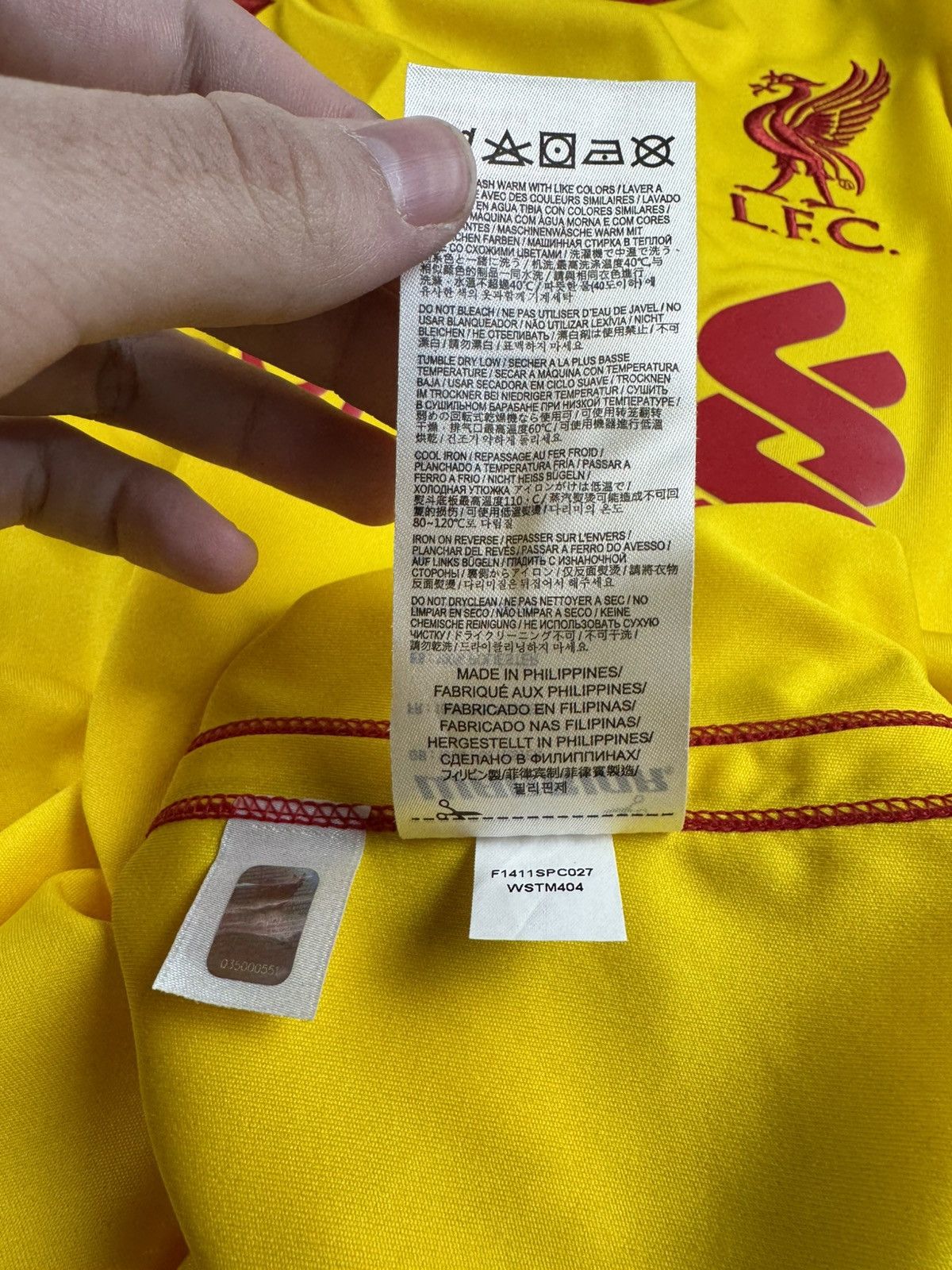 Warrior Liverpool 2014/2015 NEW Away Football Shirt Jersey Kit Size US L / EU 52-54 / 3 - 14 Thumbnail
