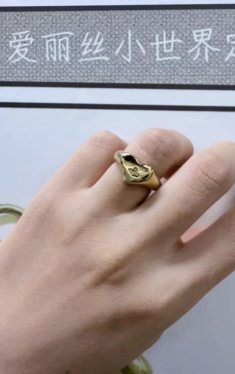 Vivienne Westwood Saturn rings
