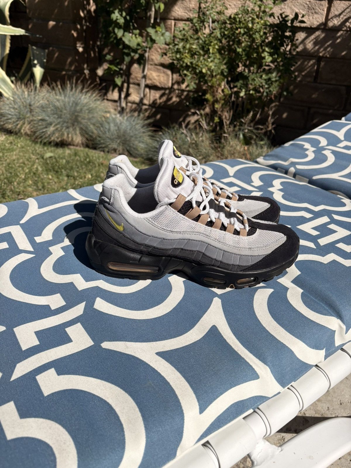 Nike Air Max 95 “Icons Yellow Strike” - Size 9 Size US 9 / EU 42 - 1 Thumbnail