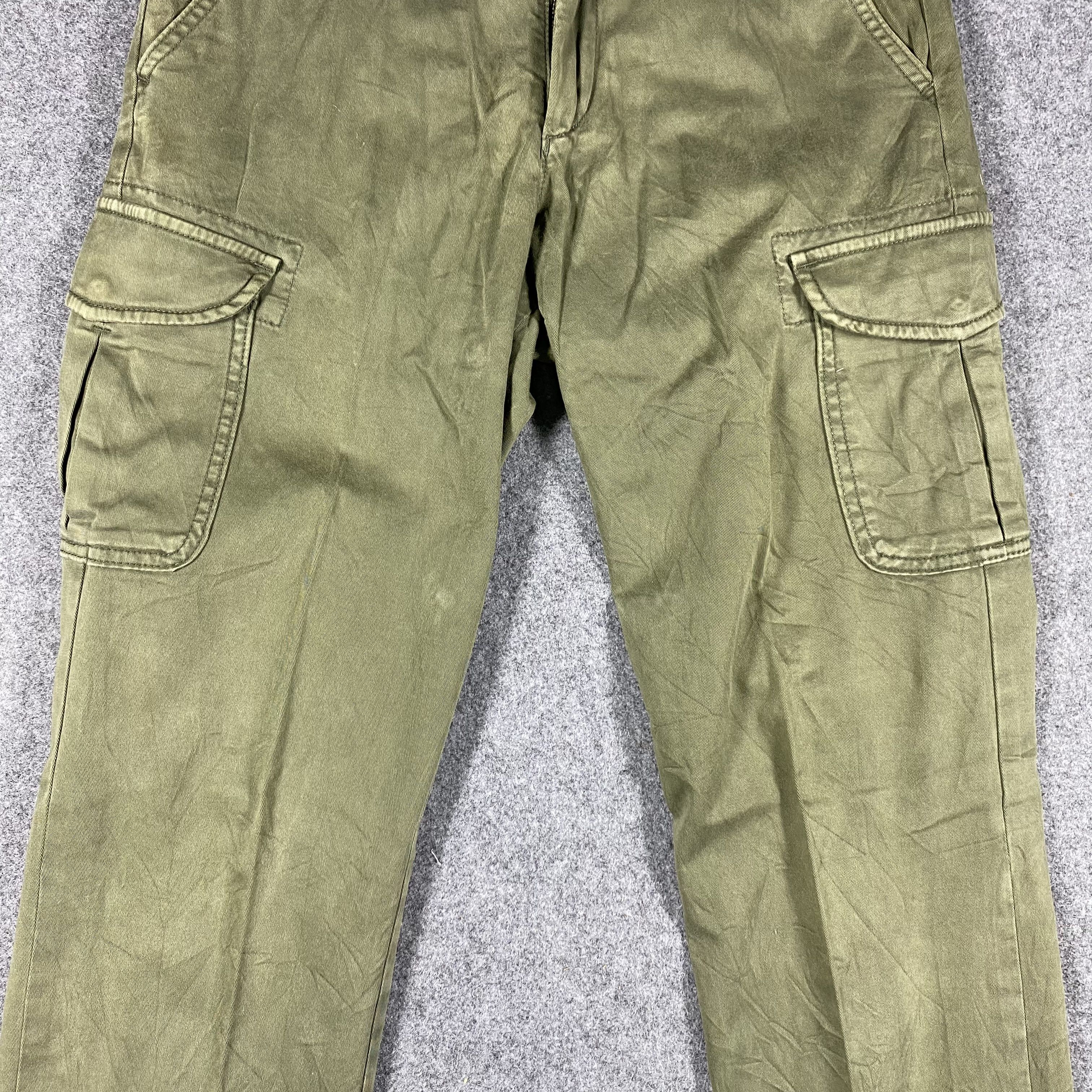 Japanese Brand Japanese Brand Uniqlo Multipocket Tactical Cargo Pants Size US 28 / EU 44 - 4 Thumbnail