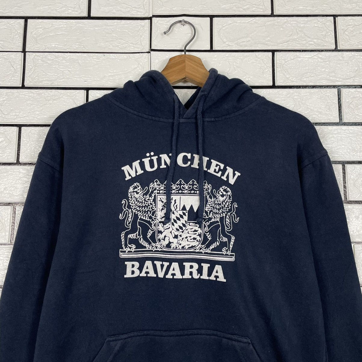 Japanese Brand Munchen Bavaria Pullover Hoodie Size US S / EU 44-46 / 1 - 11 Thumbnail