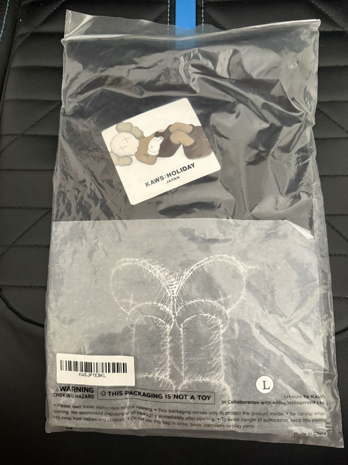 Kaws KAWS:HOLIDAY Japan "Sketch” Size US L / EU 52-54 / 3 - 4 Thumbnail