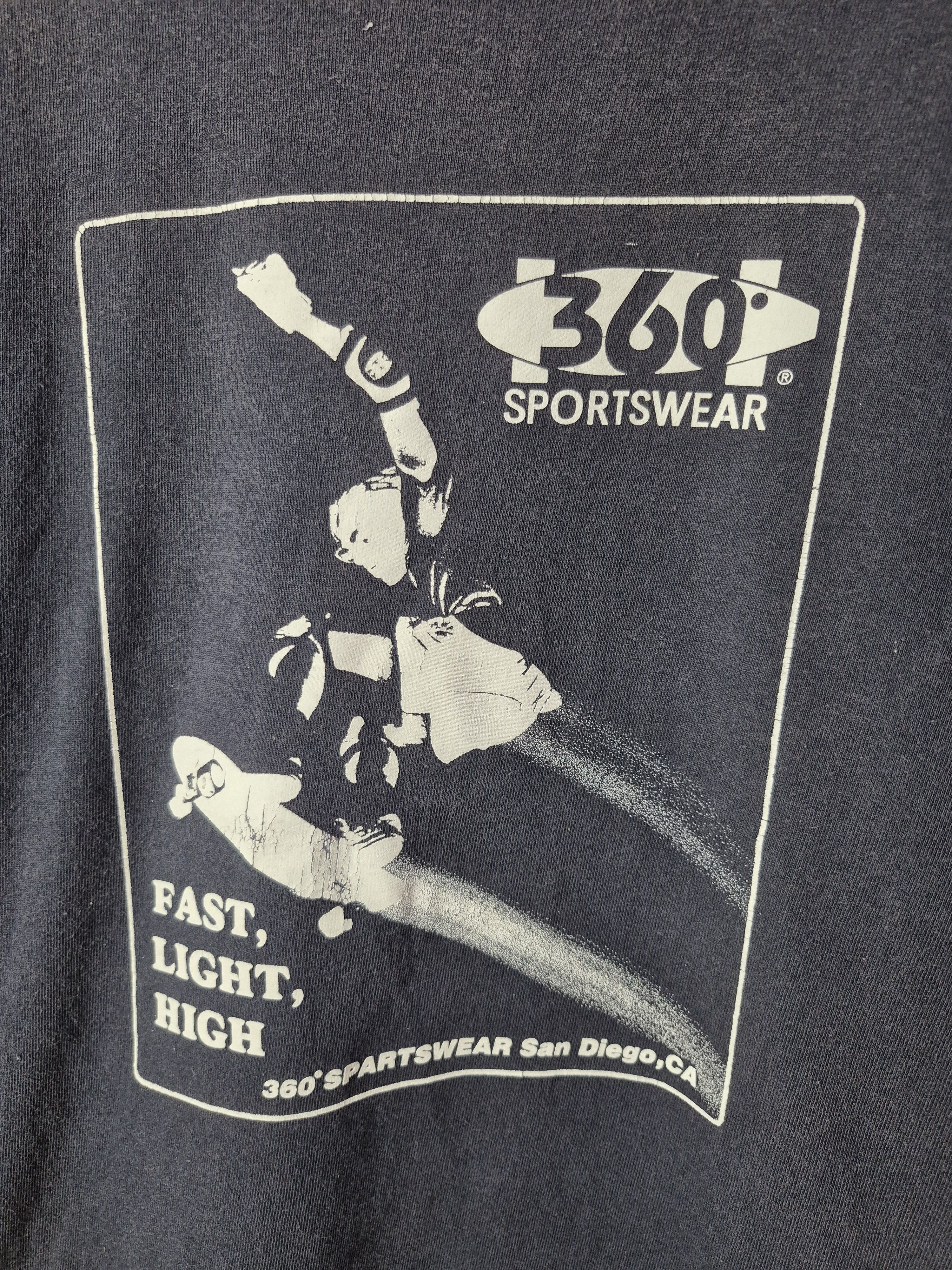 Vintage 🏂360 Sportswear Skate Streetwear Tee Size US S / EU 44-46 / 1 - 3 Thumbnail
