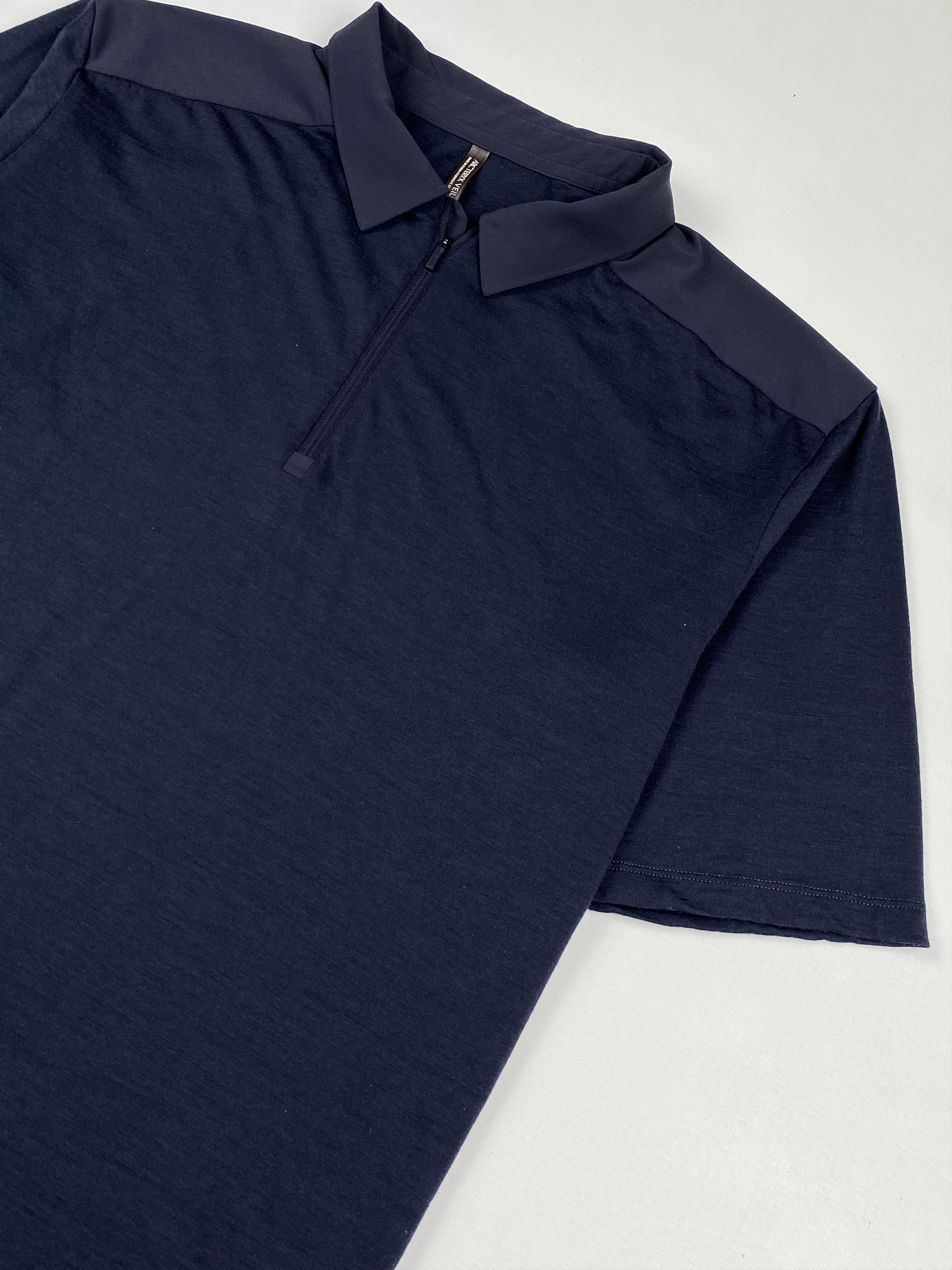 Arc'teryx Veilance Frame SS Polo Shirt Size US M / EU 48-50 / 2 - 6 Thumbnail