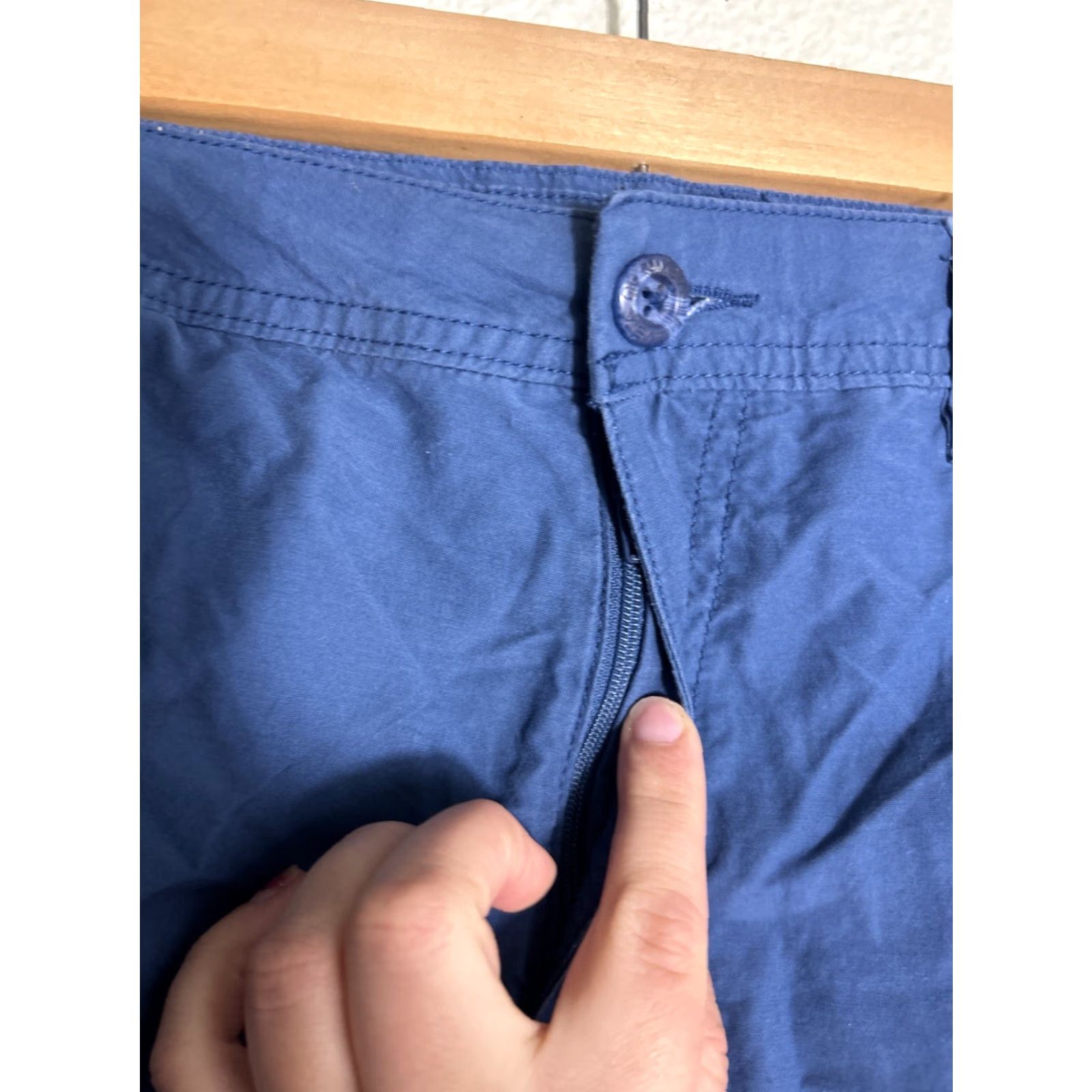 Vintage Columbia Birch Forest II Shorts Men 30x8 Blue Chino Casual Cotton Blend Hiking Golf XM0919 Size US 30 / EU 46 - 5 Thumbnail