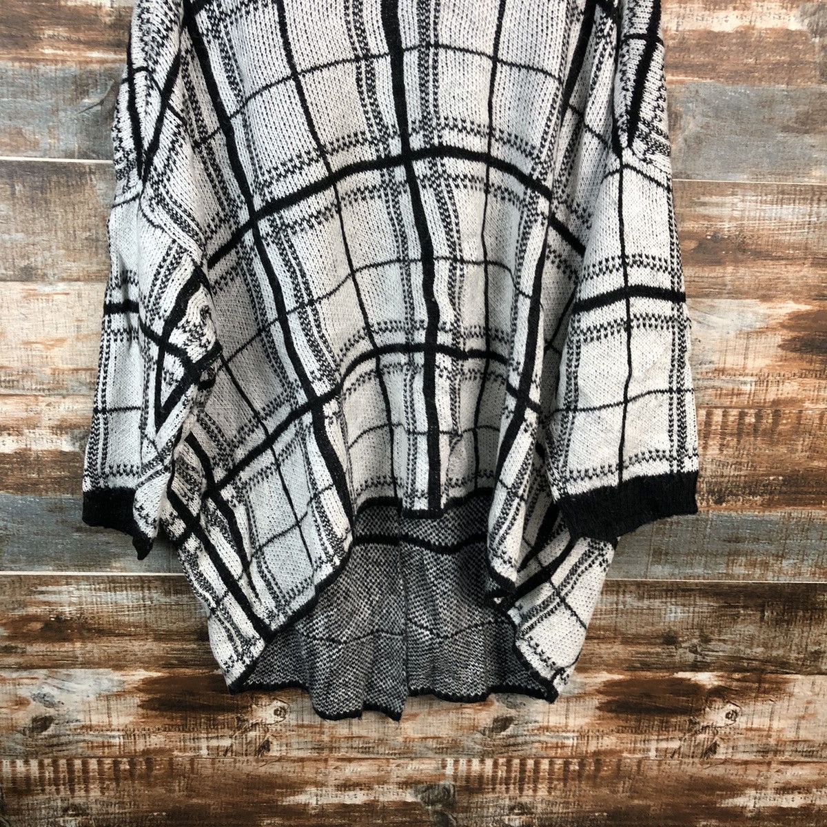 GU × Homespun Knitwear Gu japan White Cardigan Knitwear #A2467 Size US XL / EU 56 / 4 - 14 Thumbnail