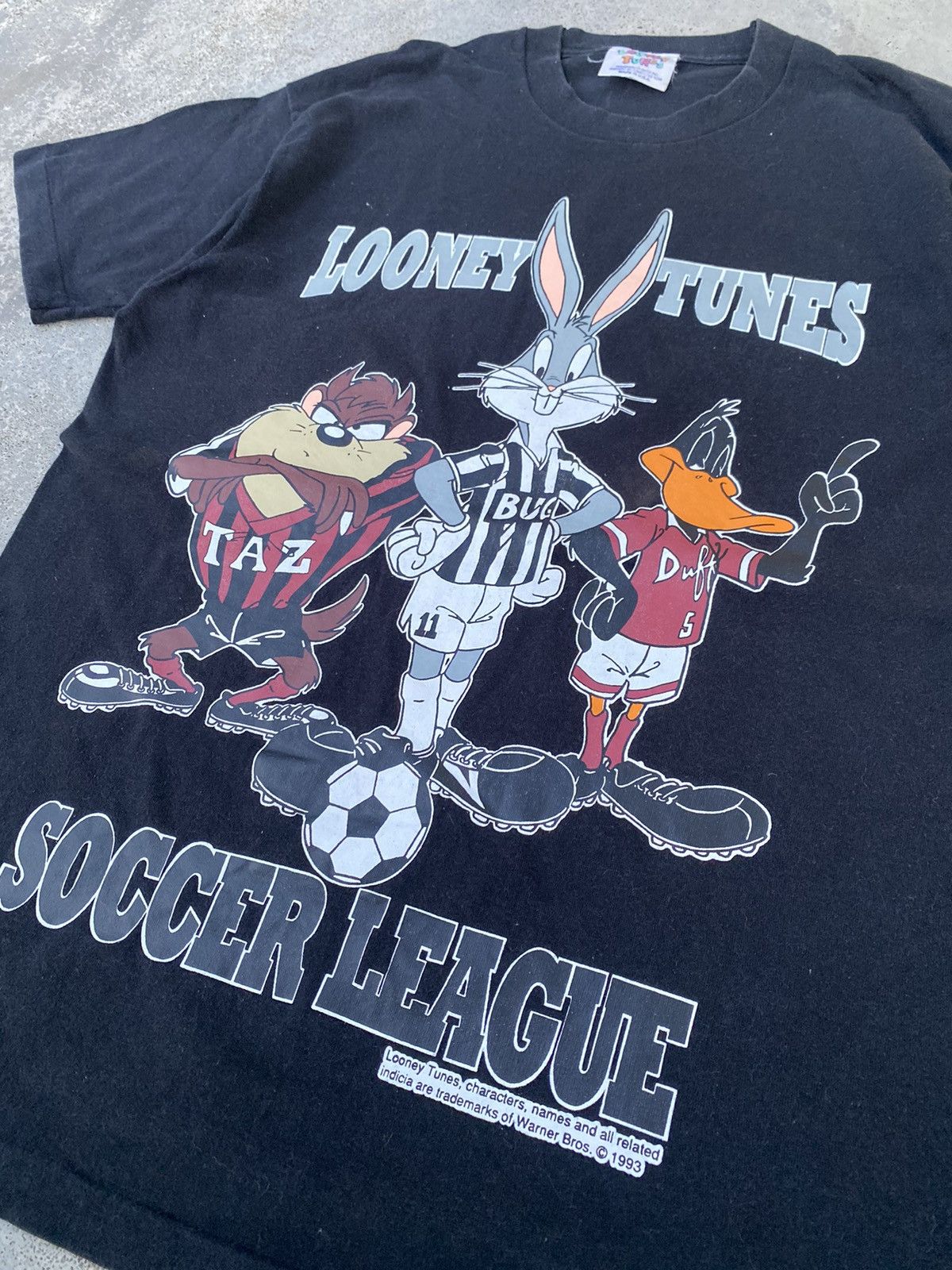 Vintage Vintage 90’s Looney Tunes Soccer League Tees Size US L / EU 52-54 / 3 - 3 Thumbnail