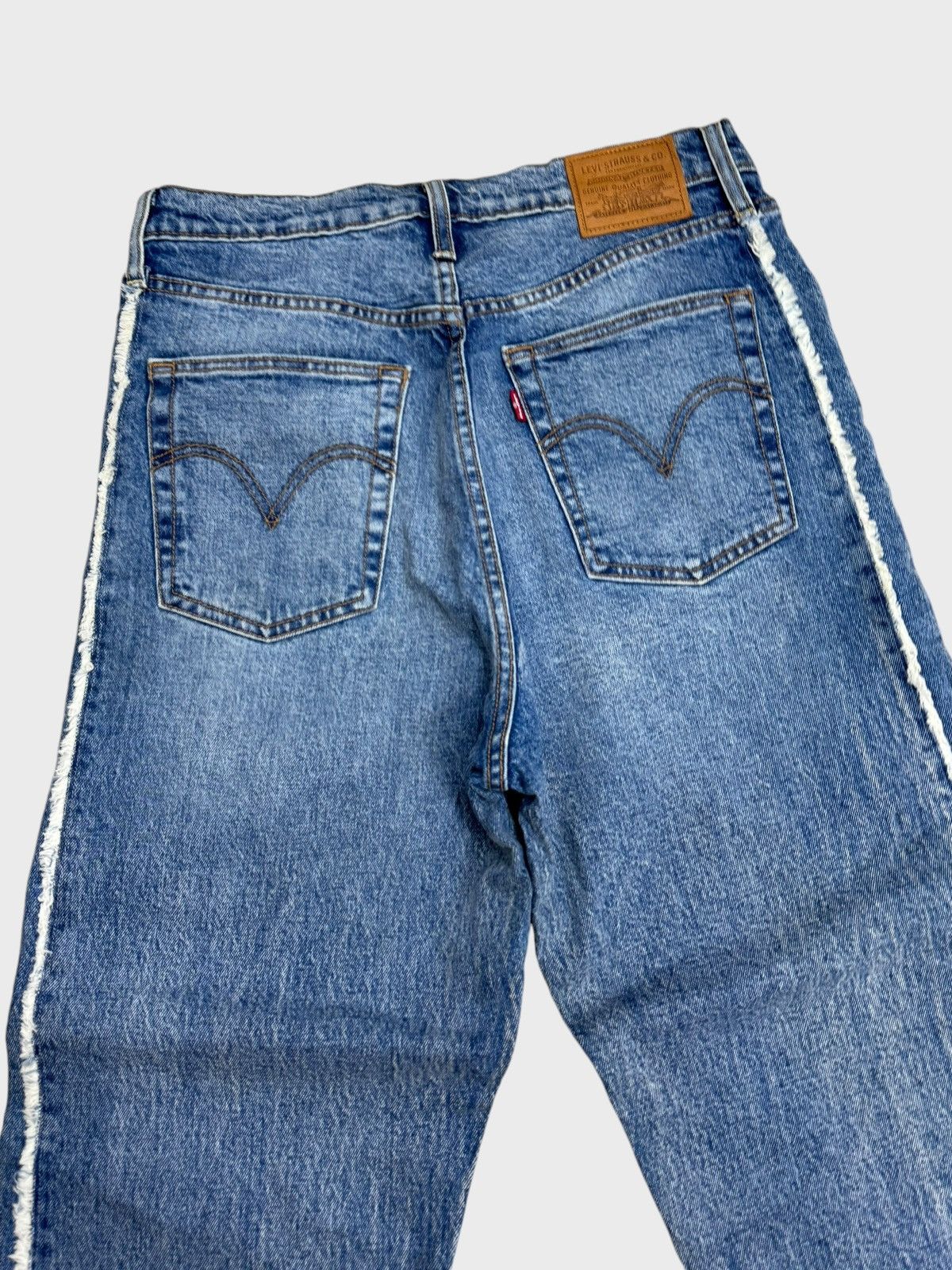 Levi's × Levi's Vintage Clothing Levi's 501 Ribcage Butterfly Button Reconstructed Jeans Size US 30 / EU 46 - 11 Thumbnail