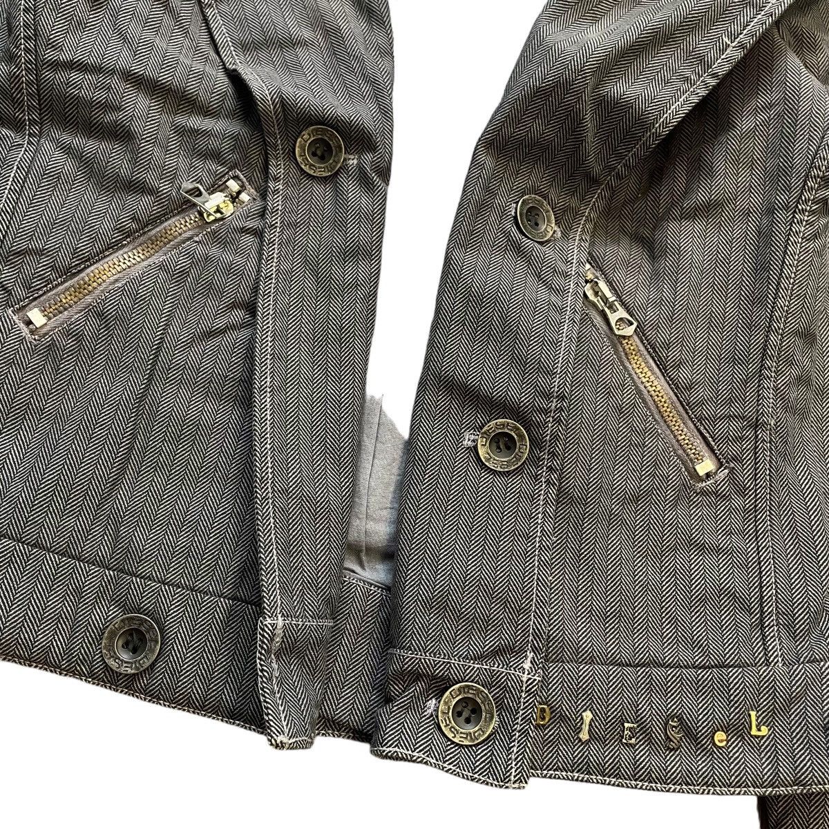 Diesel × Vintage VINTAGE Y2K DIESEL HERRINGBONE PEA COAT Size XS / US 0-2 / IT 36-38 - 7 Thumbnail