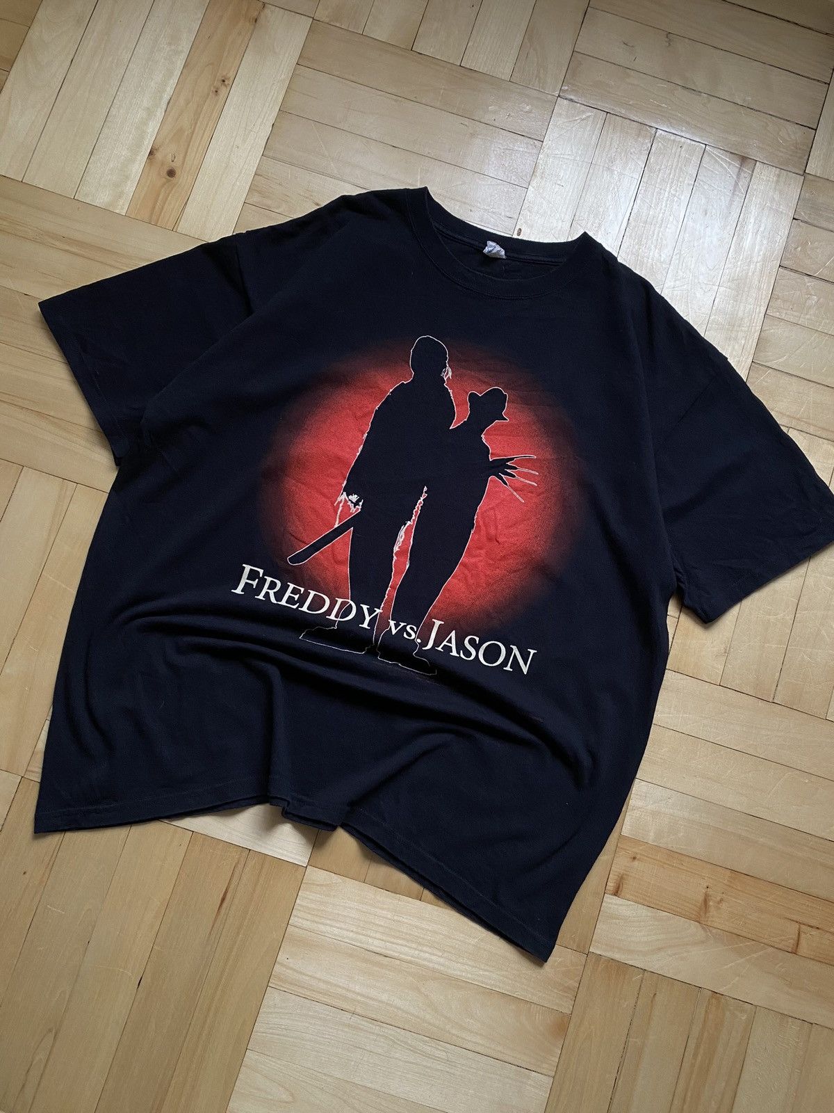 Vintage Vintage 2004 Freddy vs Jason horror movie T-shirt Size US XL / EU 56 / 4 - 2 Thumbnail
