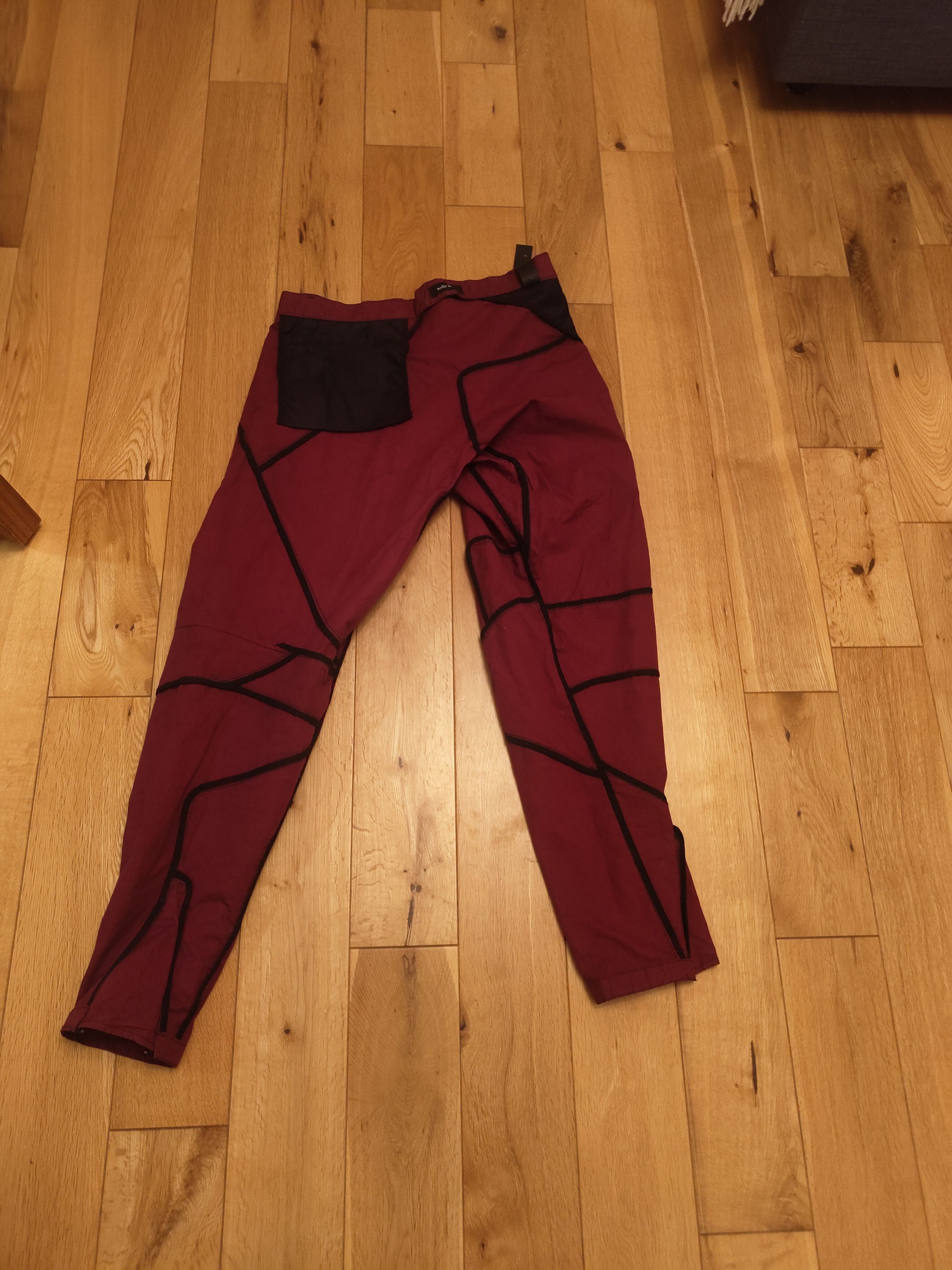 Enfin Leve desoreka articulated cargo pants stotz etaproof magma dye Size US 32 / EU 48 - 1 Thumbnail