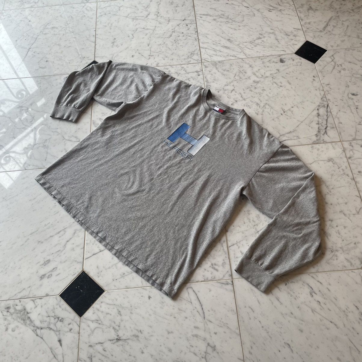 Tommy Hilfiger × Vintage Vintage 90’s Tommy Hilfiger Longsleeve Size US XL / EU 56 / 4 - 1 Thumbnail