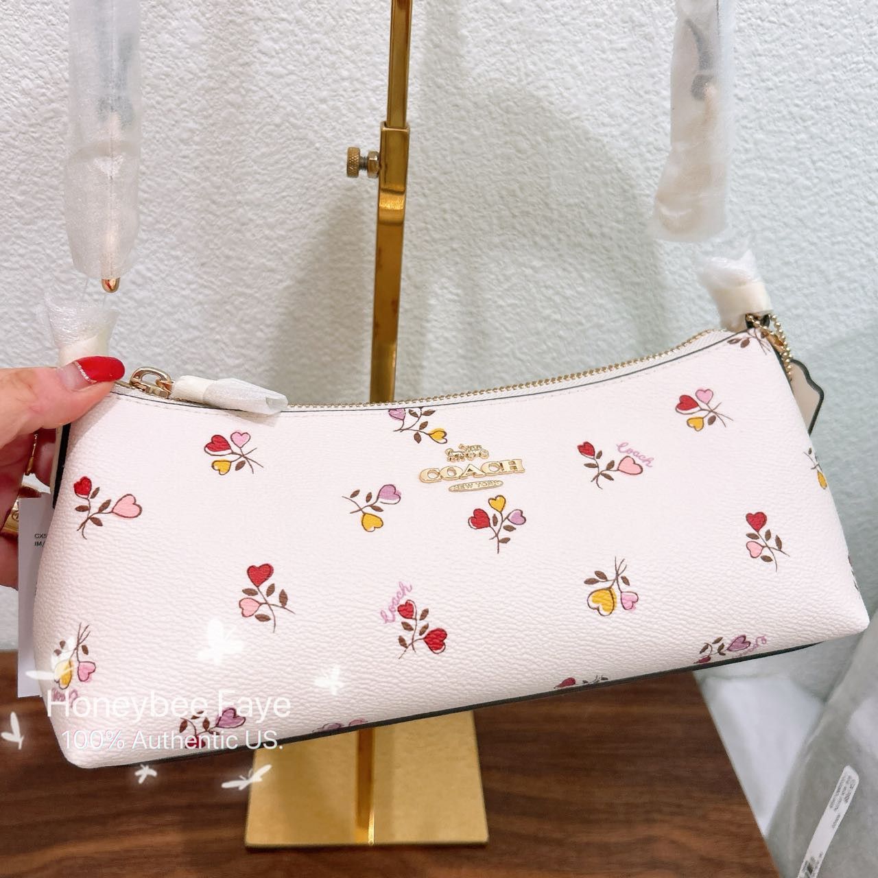 Coach NWT Coach Charlotte Shoulder Bag With Heart Print CX581 Size ONE SIZE - 2 Thumbnail