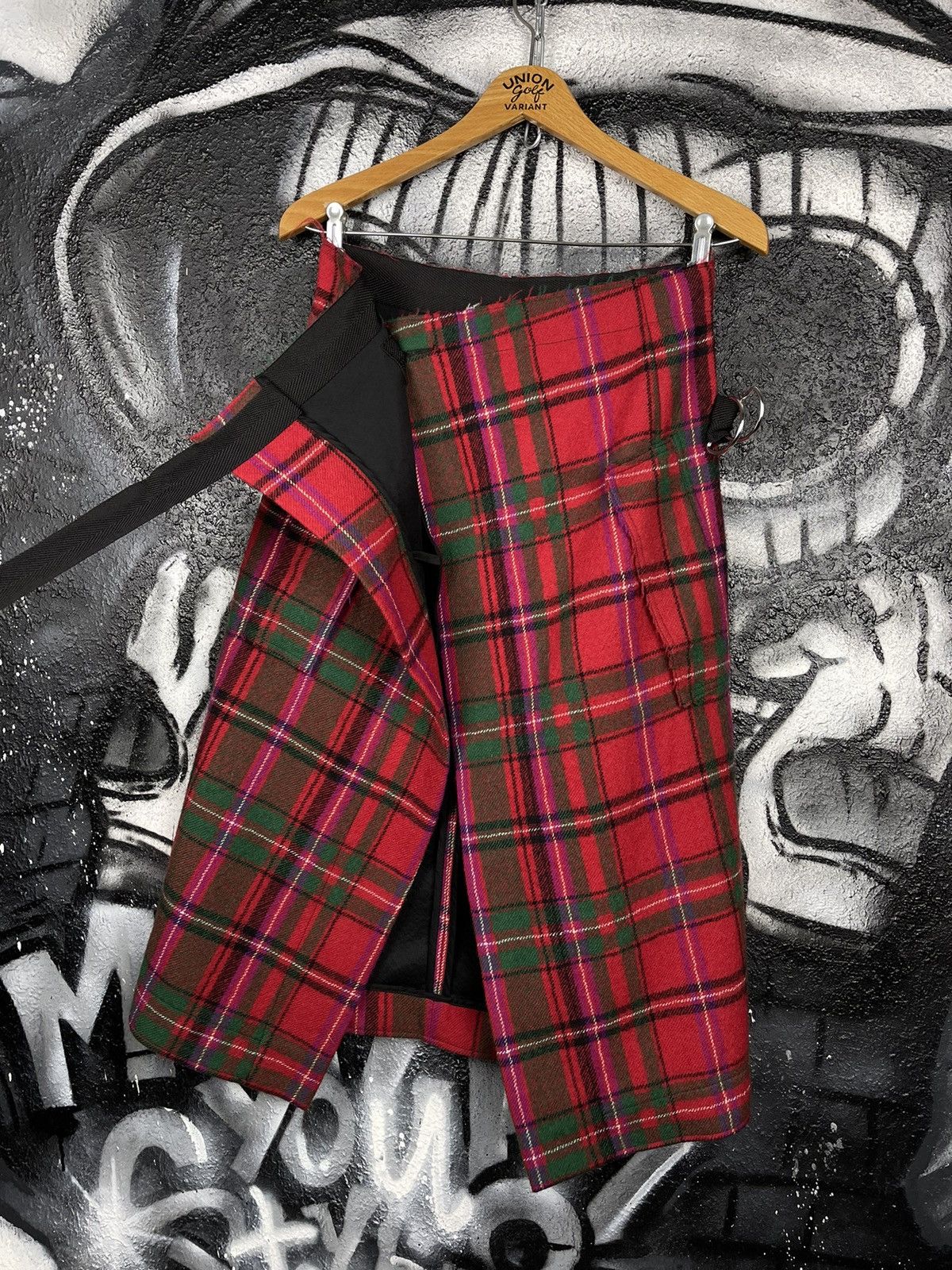 Moncler Moncler Genius 1952 Gonna Plaid Virgin Wool Wrapped Skirts Size 27" / US 4 / IT 40 - 4 Thumbnail