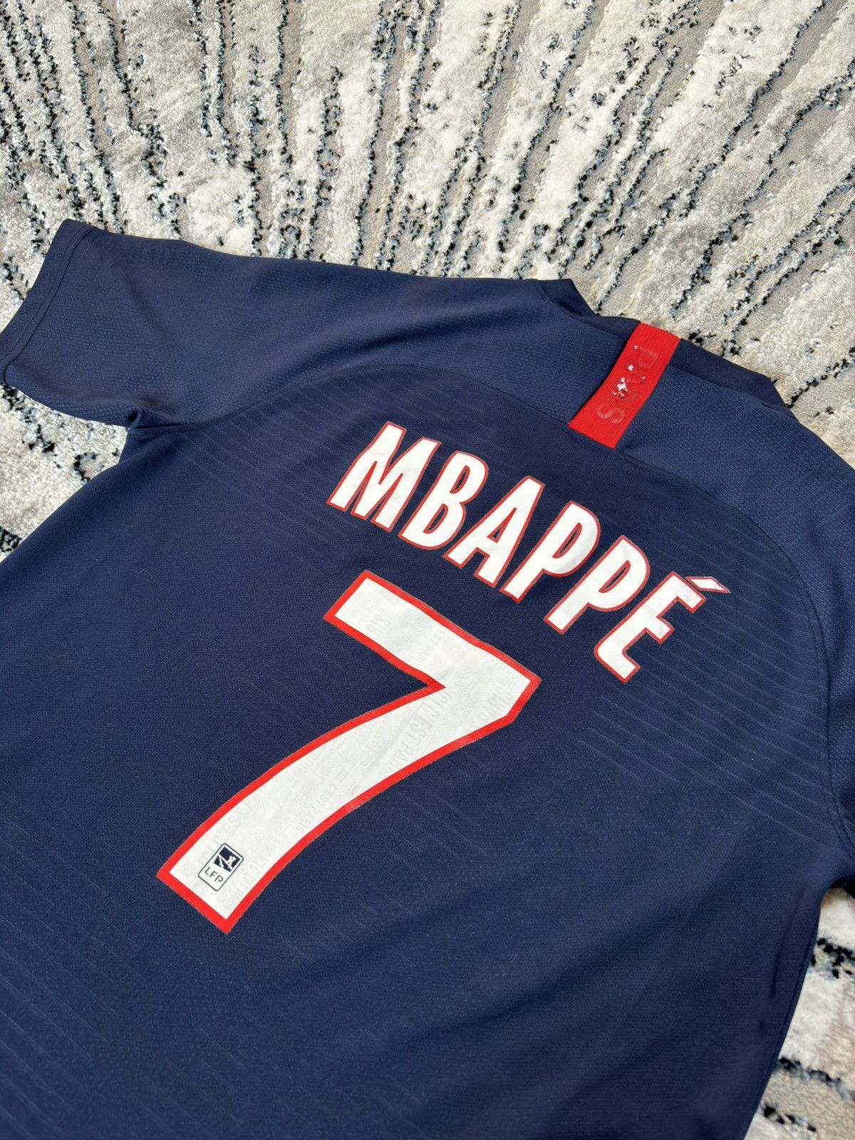 Other PSG 2019/2020 Mbappe Blokecore Soccer Jersey Drip Drill y2k Size US S / EU 44-46 / 1 - 2 Thumbnail