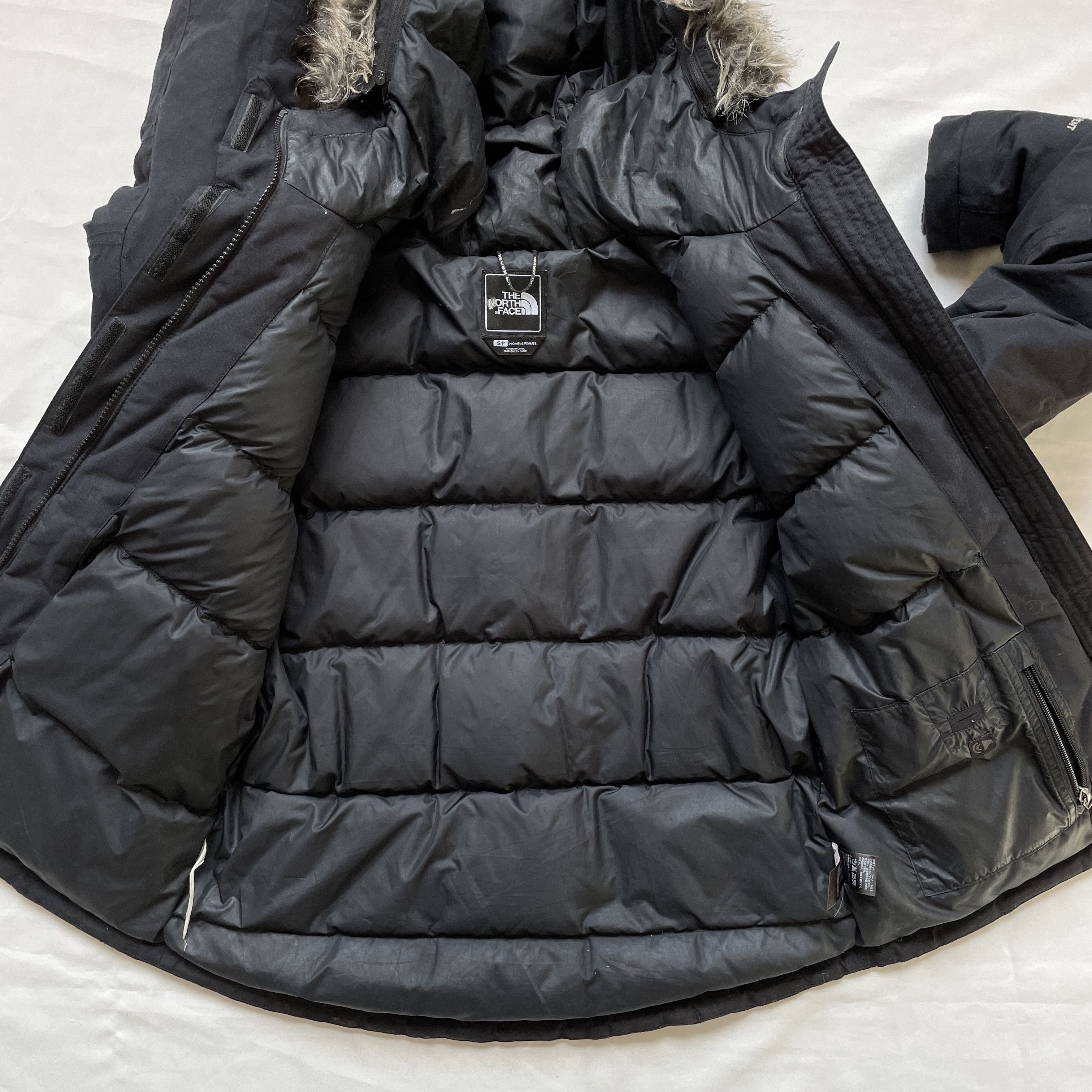 The North Face The North Face HyVent Womens Belted Down Jacket Size S Size S / US 4 / IT 40 - 4 Thumbnail