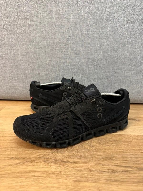 On On Running Cloud 5 Swiss Engineering Running Shoes size 49 Size US 14 / EU 47 - 1 Thumbnail