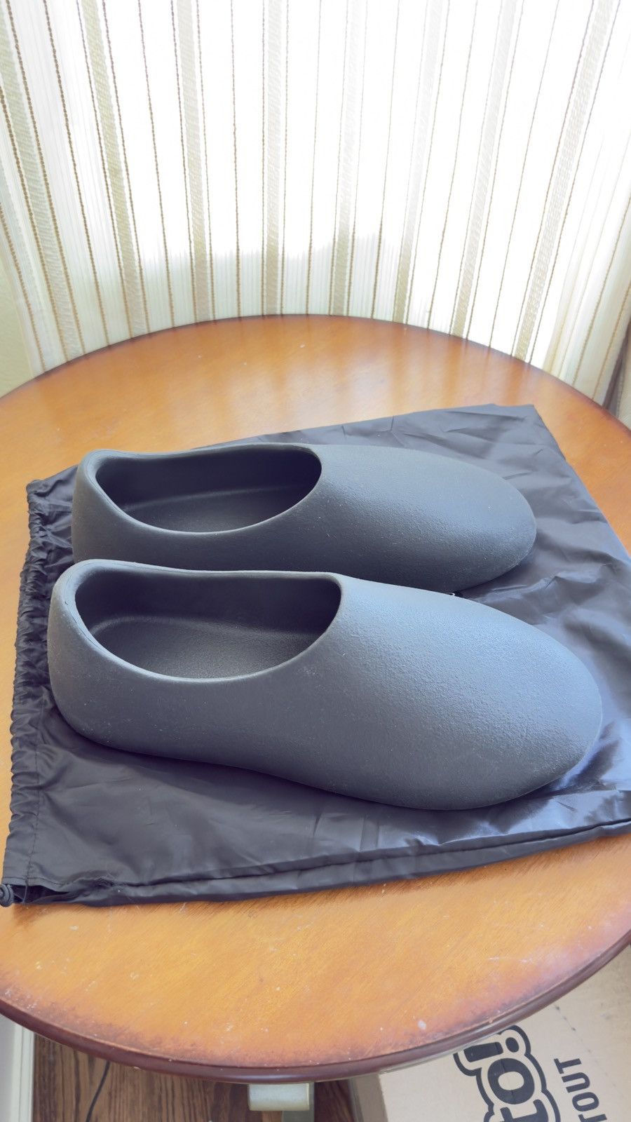Yeezy YEEZY SL-01 Size US 10 / EU 43 - 1 Thumbnail