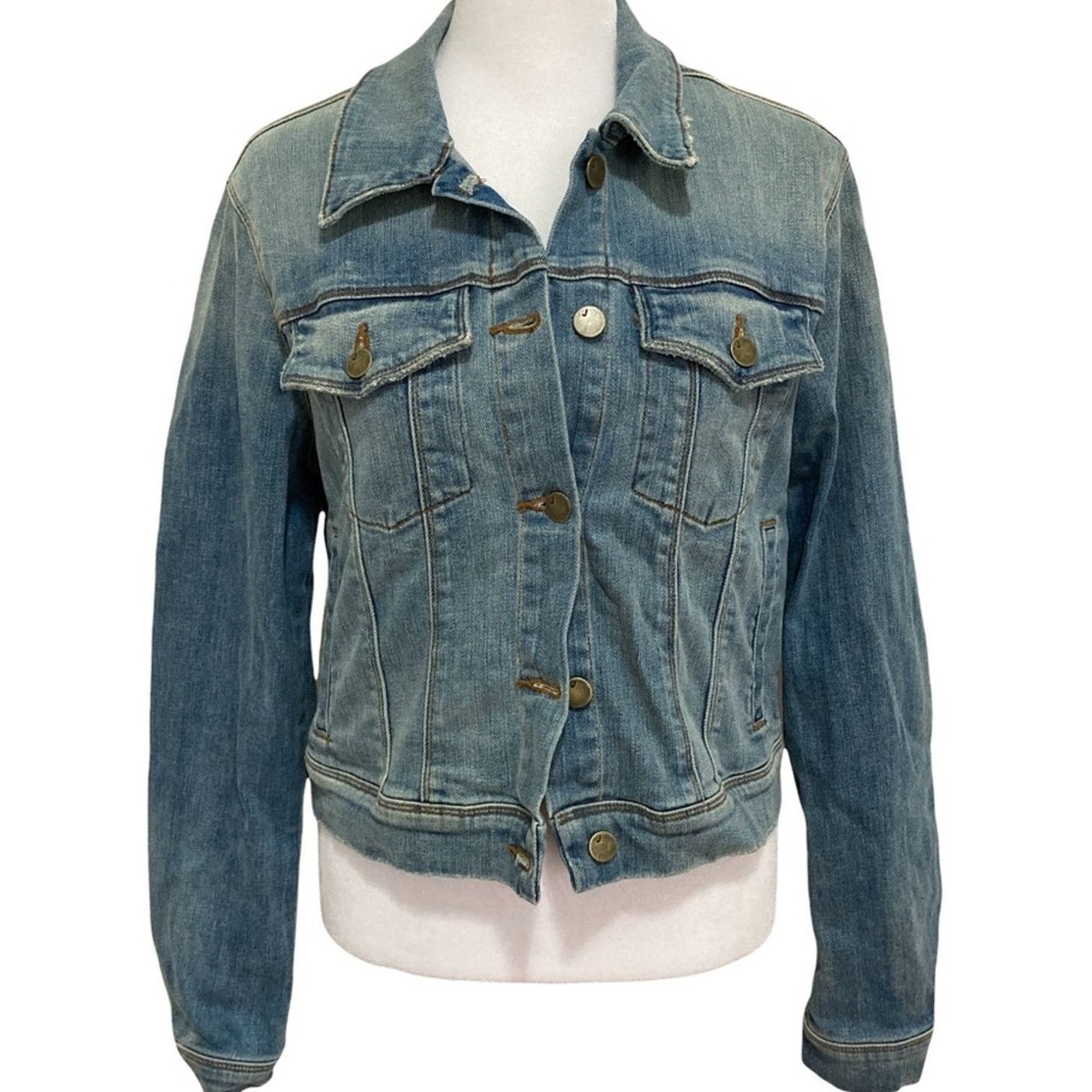 J Brand rare Harlow Cropped Denim Trucker Jacket size M Surface Blue Size M / US 6-8 / IT 42-44 - 1 Thumbnail