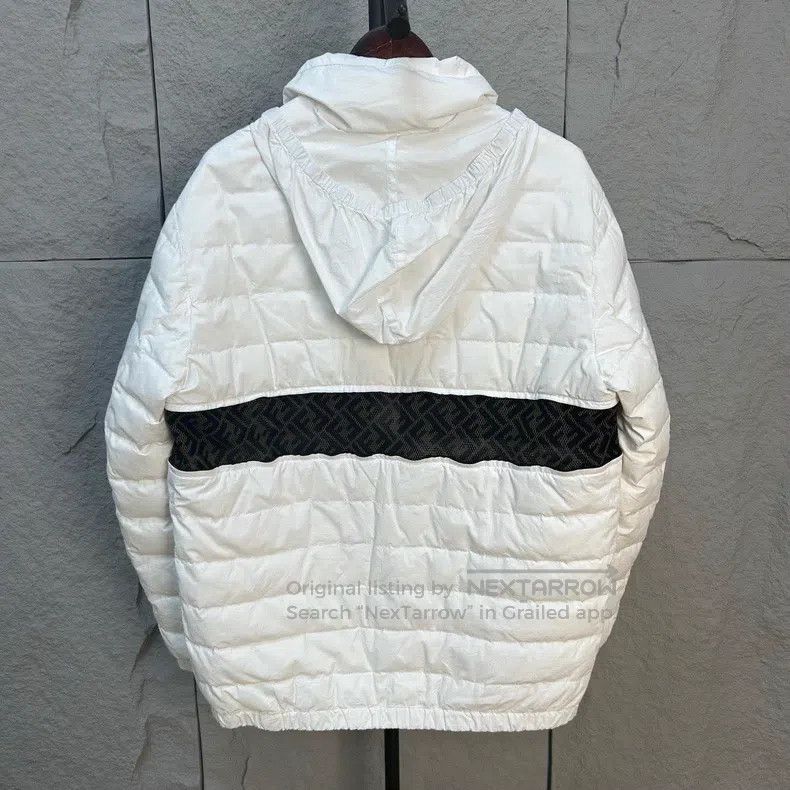 Fendi Fendi White Hooded Down Jacket Adjustable Length Size US M / EU 48-50 / 2 - 2 Thumbnail