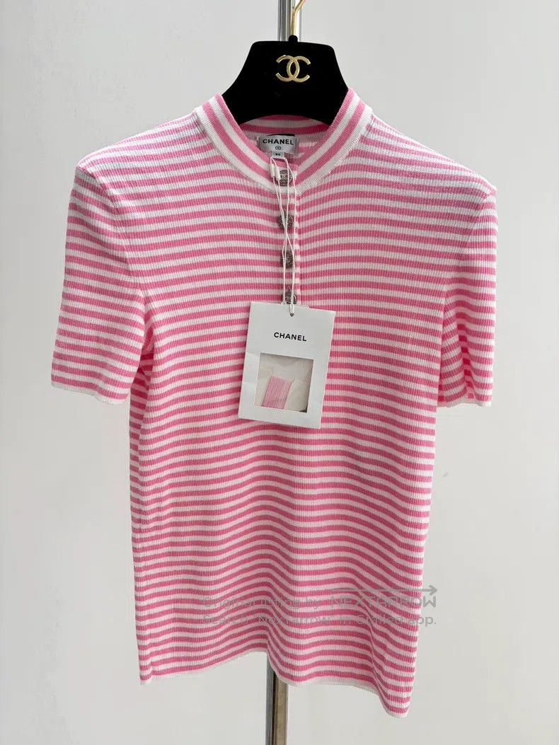 Chanel Chanel Early spring holiday pink and white striped knitted Size XS / US 0-2 / IT 36-38 - 1 Thumbnail