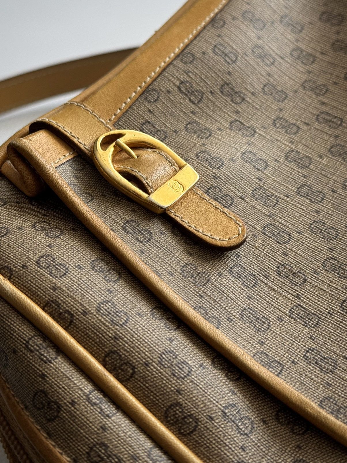 Gucci Vintage Gucci Micro GG Supreme PVC Shoulder Bag Size ONE SIZE - 8 Thumbnail