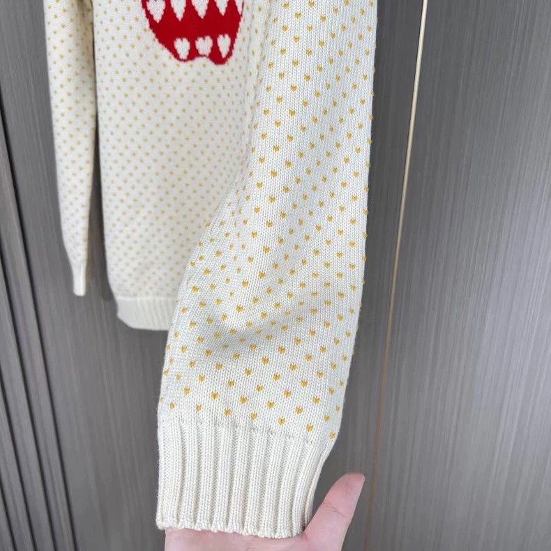 Gucci Gucci Apple heart letter sweater 2501-Nextarrow Size US XL / EU 56 / 4 - 5 Thumbnail