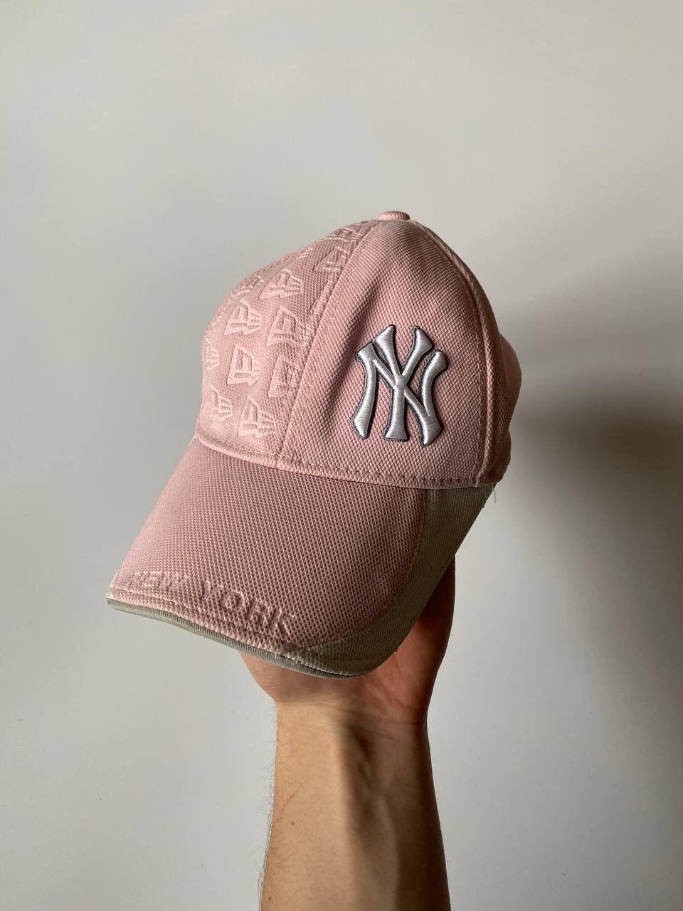 MLB Vintage New York Yankees Size 56 cm MLB Size ONE SIZE - 1 Thumbnail
