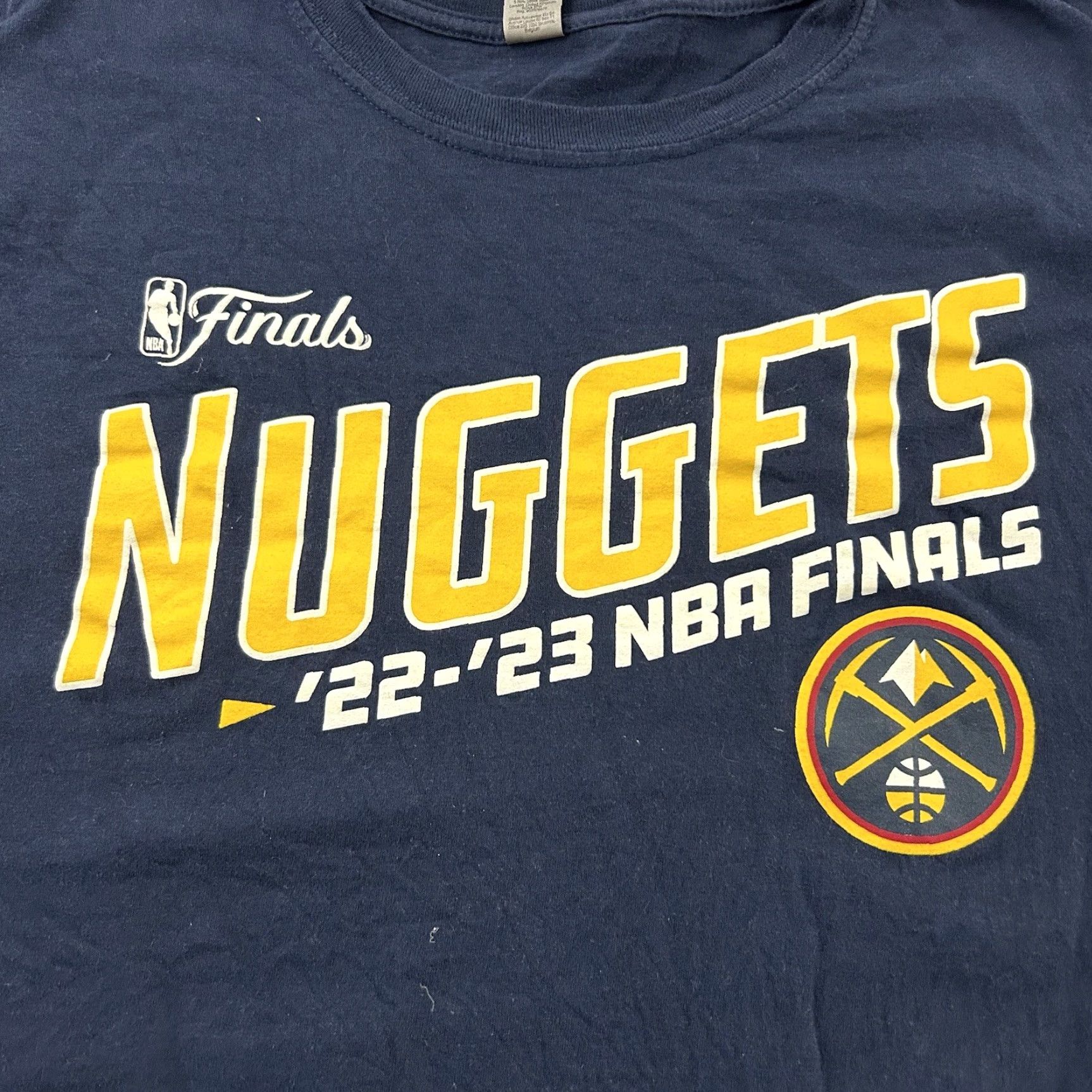 NBA Denver Nuggets Short Sleeve NBA Finals Short Sleeve Shirt Men L Blue Nike? Size US L / EU 52-54 / 3 - 2 Thumbnail
